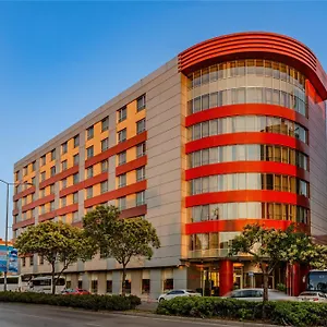 Ramada Plaza By Wyndham Smirne